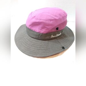 SunShade Brand Sun Hat Snap Up Sides Girl's One Size OS Sun Shade